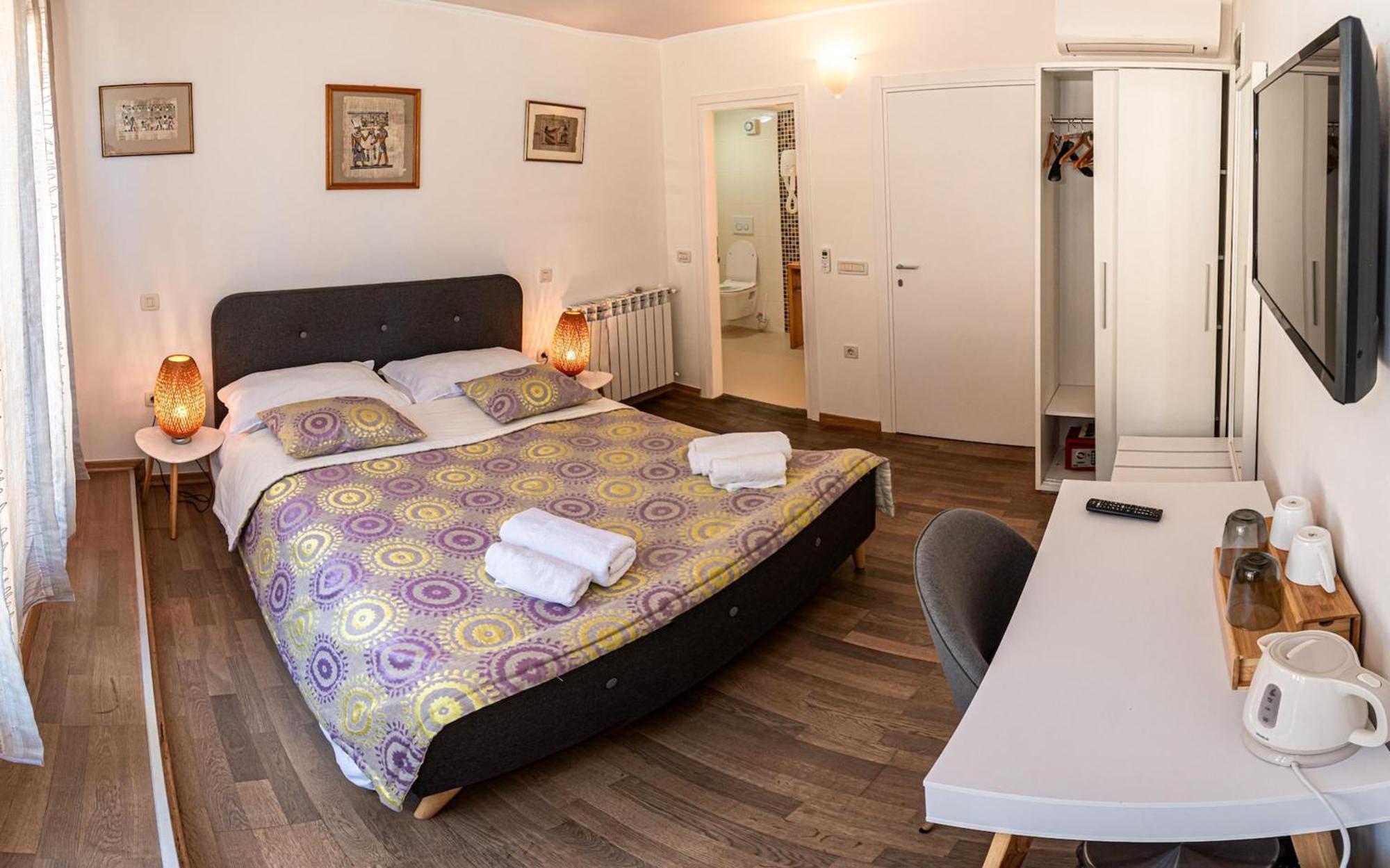 Bed & Breakfast Blu Locanda ロヴィニ 部屋 写真
