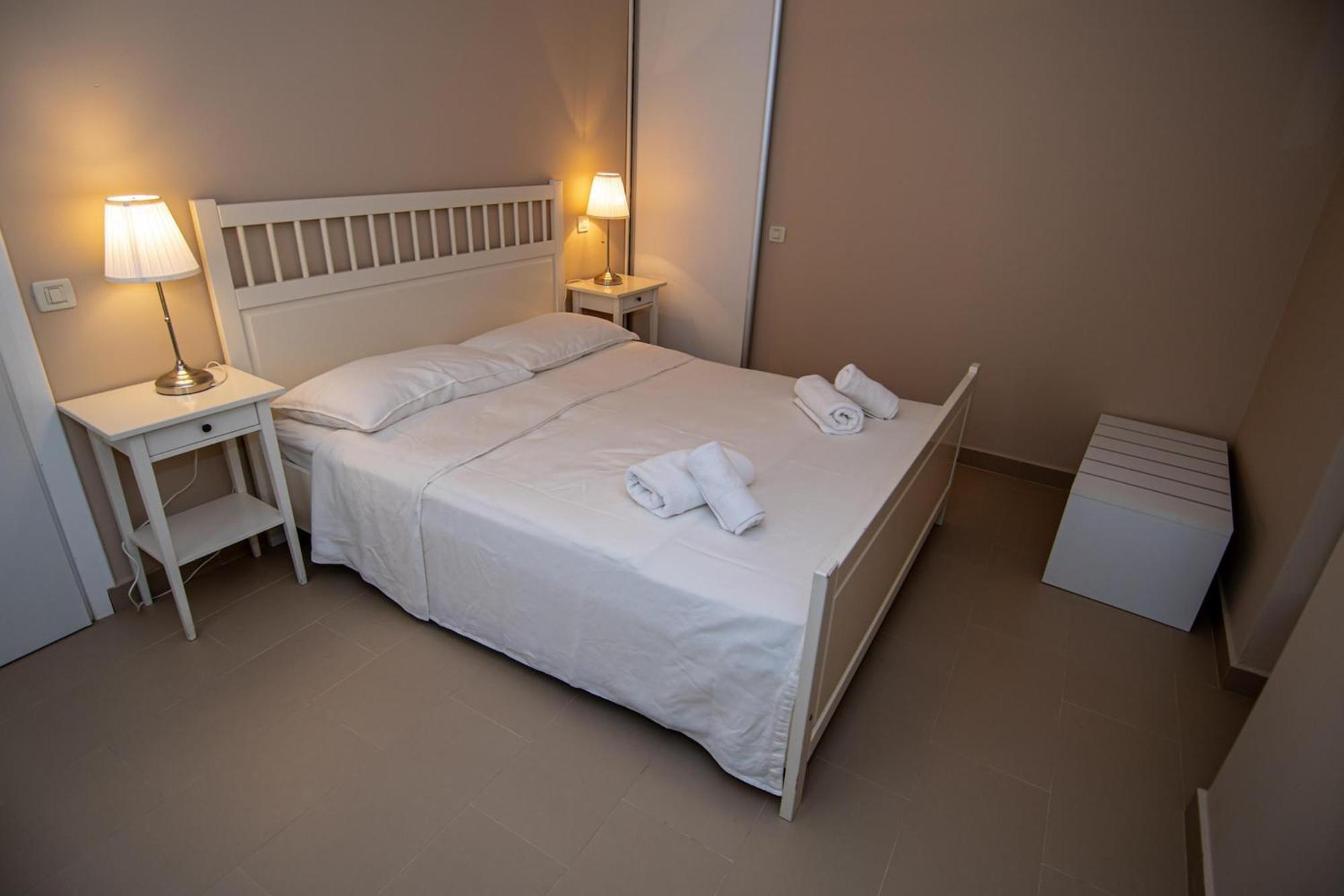 Bed & Breakfast Blu Locanda ロヴィニ エクステリア 写真